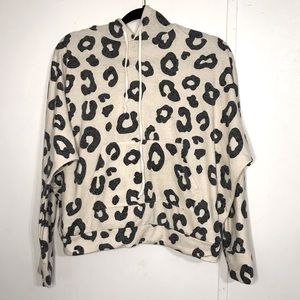 Hopely leopard print hoodie large